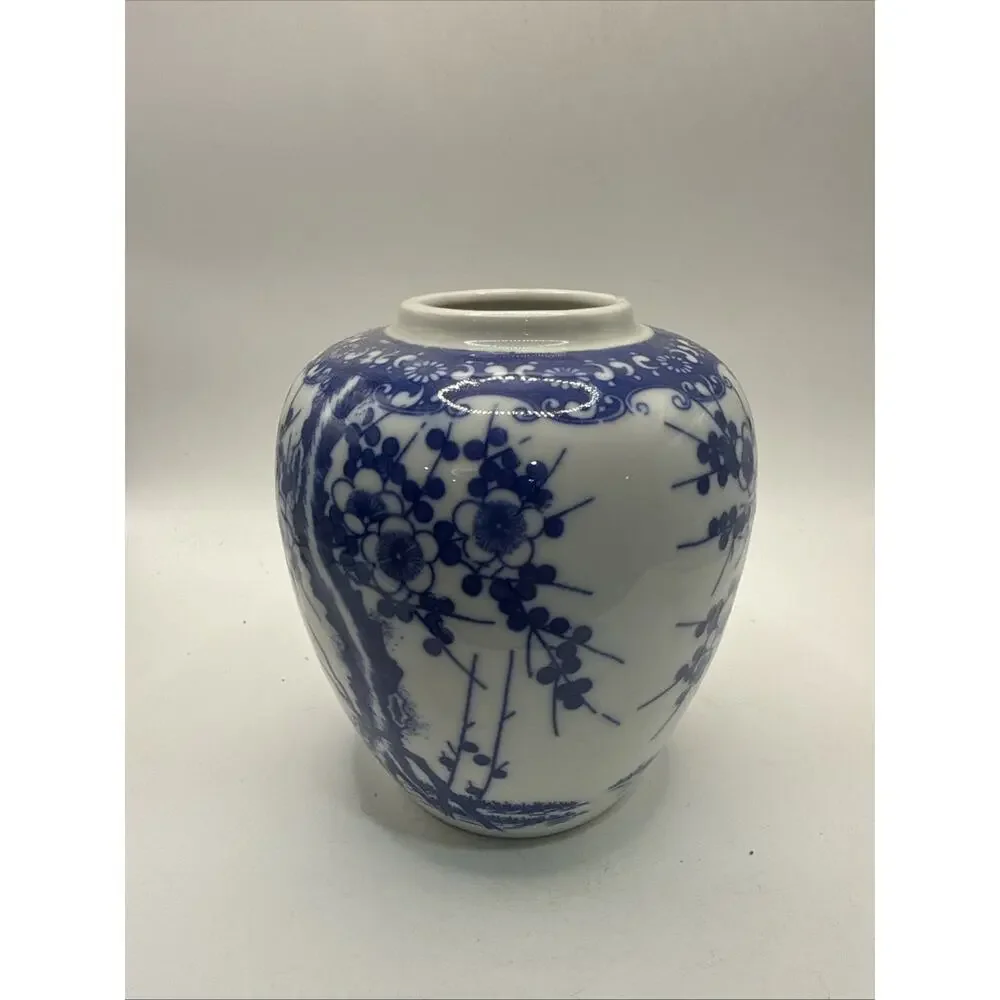 Vintage Chinese Blue & White Porcelain Prunus Blossom Ginger Jar Vase 5” *